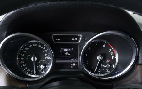 Mercedes-Benz M-Класс, 2013 год, 2 499 000 рублей, 21 фотография