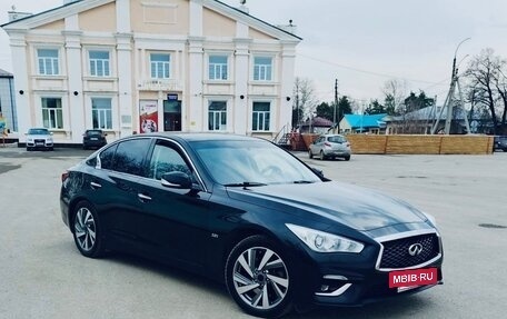 Infiniti Q50 I рестайлинг, 2017 год, 1 950 000 рублей, 2 фотография