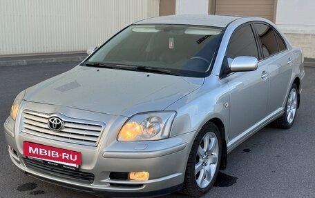 Toyota Avensis III рестайлинг, 2005 год, 880 000 рублей, 3 фотография