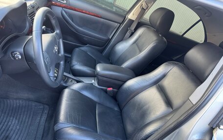 Toyota Avensis III рестайлинг, 2005 год, 880 000 рублей, 19 фотография