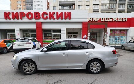 Volkswagen Jetta VI, 2013 год, 850 000 рублей, 4 фотография