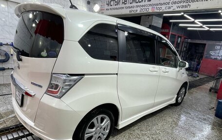 Honda Freed I, 2012 год, 1 200 000 рублей, 4 фотография