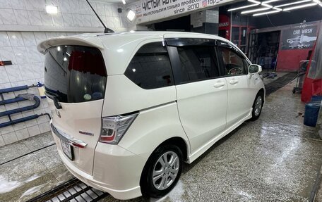 Honda Freed I, 2012 год, 1 200 000 рублей, 2 фотография