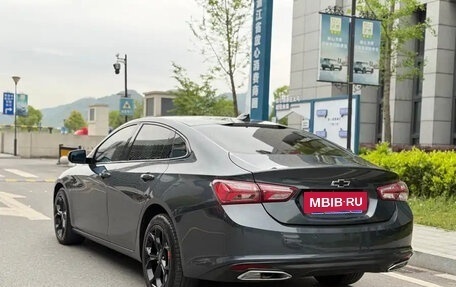 Chevrolet Malibu IX, 2021 год, 1 800 000 рублей, 4 фотография