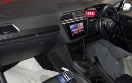 Volkswagen Tiguan II, 2017 год, 1 800 000 рублей, 5 фотография