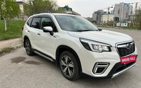 Subaru Forester, 2018 год, 2 750 000 рублей, 3 фотография