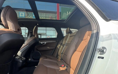 Volvo V90 II, 2022 год, 4 568 000 рублей, 5 фотография