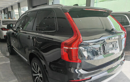 Volvo XC90 II рестайлинг, 2022 год, 4 499 000 рублей, 4 фотография