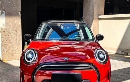 MINI Hatch, 2022 год, 1 795 441 рублей, 2 фотография