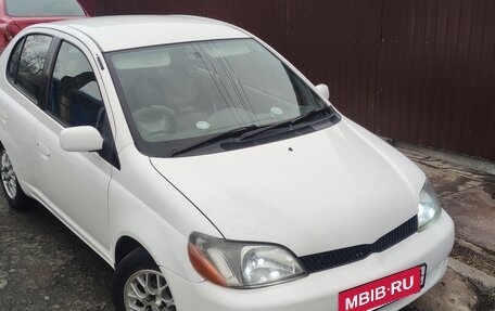 Toyota Platz, 2000 год, 410 000 рублей, 3 фотография