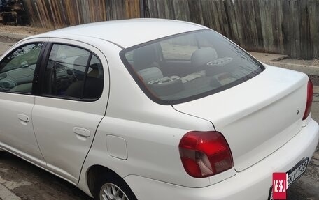 Toyota Platz, 2000 год, 410 000 рублей, 4 фотография