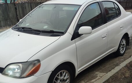 Toyota Platz, 2000 год, 410 000 рублей, 8 фотография