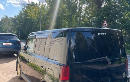 Toyota bB I рестайлинг, 2001 год, 550 000 рублей, 4 фотография