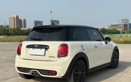 MINI Hatch, 2021 год, 1 905 441 рублей, 4 фотография
