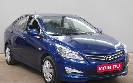 Hyundai Solaris II рестайлинг, 2015 год, 928 000 рублей, 3 фотография