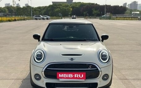 MINI Hatch, 2021 год, 1 905 441 рублей, 2 фотография