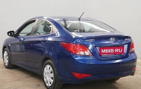 Hyundai Solaris II рестайлинг, 2015 год, 928 000 рублей, 7 фотография