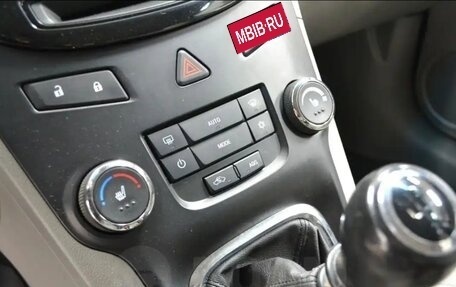 Chevrolet Orlando I, 2012 год, 1 080 000 рублей, 16 фотография