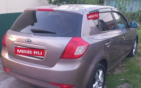 KIA cee'd I рестайлинг, 2010 год, 785 000 рублей, 2 фотография