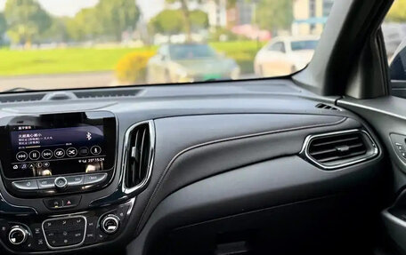 Chevrolet Equinox III, 2021 год, 2 000 000 рублей, 12 фотография