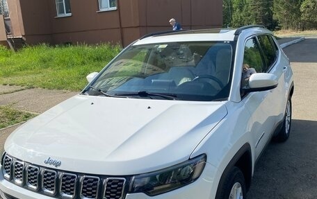 Jeep Compass II, 2021 год, 2 399 000 рублей, 2 фотография