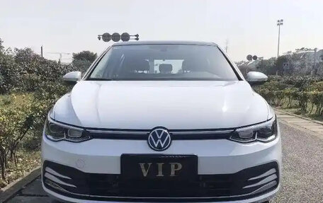 Volkswagen Golf VIII, 2020 год, 1 450 000 рублей, 2 фотография