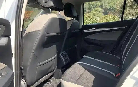 Volkswagen Golf VIII, 2020 год, 1 450 000 рублей, 8 фотография