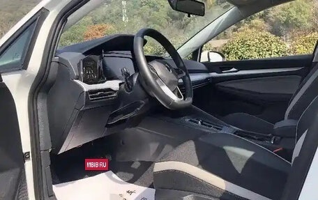Volkswagen Golf VIII, 2020 год, 1 450 000 рублей, 6 фотография