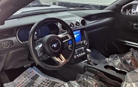 Ford Mustang VI рестайлинг, 2020 год, 6 800 020 рублей, 5 фотография