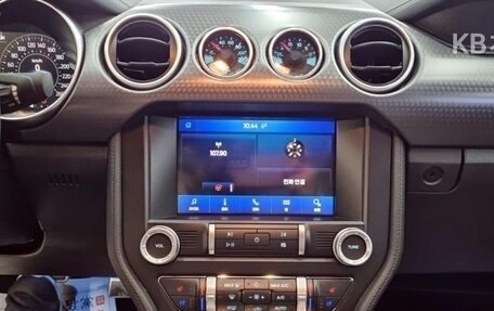 Ford Mustang VI рестайлинг, 2020 год, 6 800 020 рублей, 12 фотография