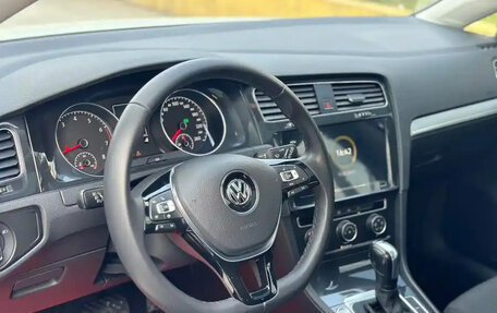 Volkswagen Golf VII, 2020 год, 1 300 000 рублей, 6 фотография