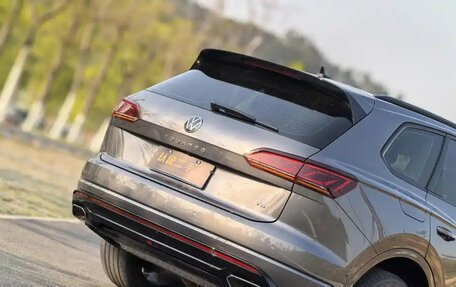 Volkswagen Touareg III, 2022 год, 4 755 123 рублей, 6 фотография