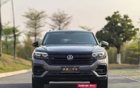 Volkswagen Touareg III, 2022 год, 4 755 123 рублей, 2 фотография