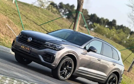 Volkswagen Touareg III, 2022 год, 4 755 123 рублей, 7 фотография