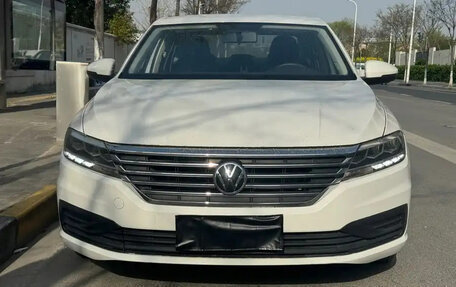 Volkswagen Lavida, 2021 год, 1 150 000 рублей, 2 фотография