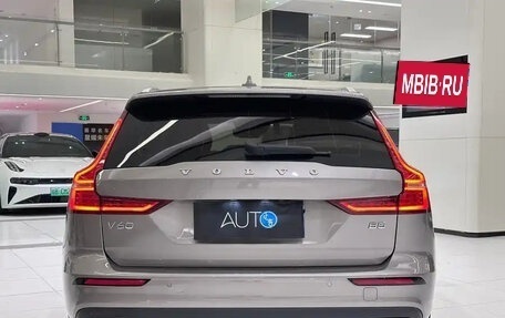 Volvo V60 II, 2021 год, 2 900 060 рублей, 5 фотография