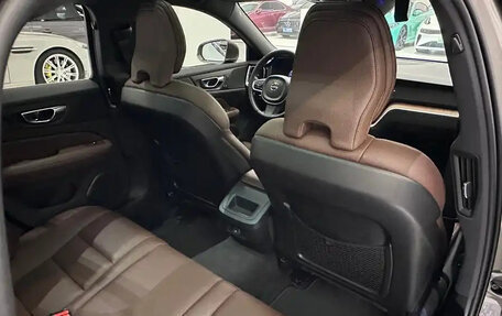 Volvo V60 II, 2021 год, 2 900 060 рублей, 15 фотография