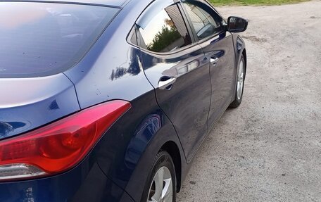 Hyundai Avante, 2011 год, 950 000 рублей, 4 фотография