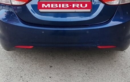 Hyundai Avante, 2011 год, 950 000 рублей, 3 фотография