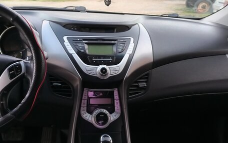 Hyundai Avante, 2011 год, 950 000 рублей, 12 фотография