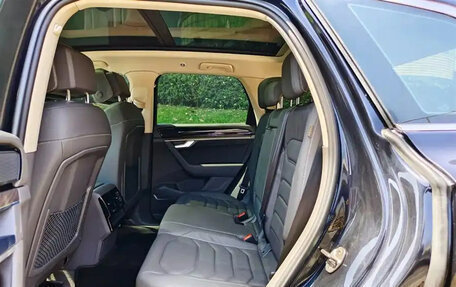 Volkswagen Touareg III, 2022 год, 3 500 000 рублей, 13 фотография