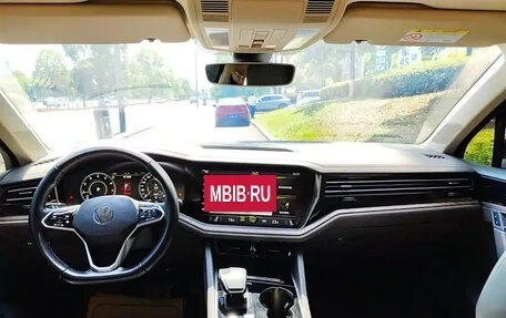 Volkswagen Touareg III, 2022 год, 3 500 000 рублей, 14 фотография