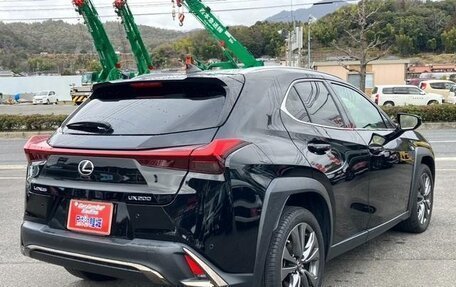 Lexus UX I, 2021 год, 2 650 000 рублей, 6 фотография