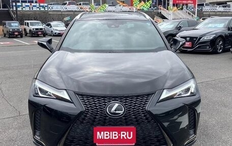 Lexus UX I, 2021 год, 2 650 000 рублей, 3 фотография