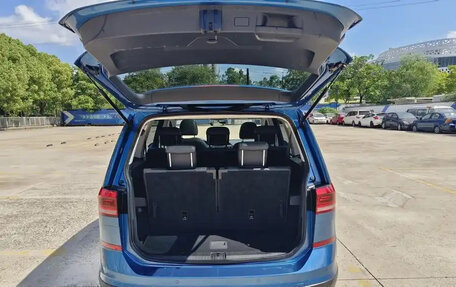Volkswagen Touran III, 2021 год, 1 455 123 рублей, 10 фотография