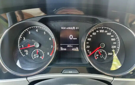 Volkswagen Touran III, 2021 год, 1 455 123 рублей, 15 фотография