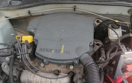 Renault Logan I, 2006 год, 210 000 рублей, 5 фотография