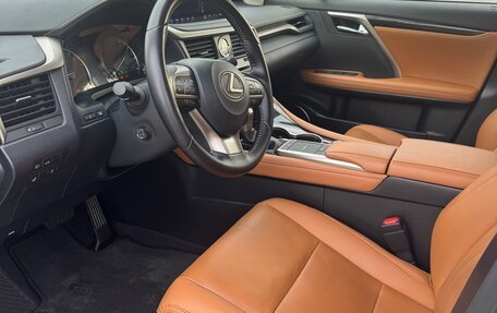Lexus RX IV рестайлинг, 2022 год, 5 900 000 рублей, 9 фотография