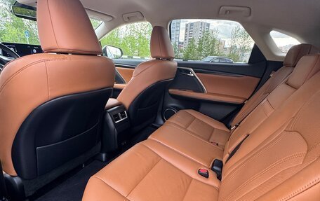 Lexus RX IV рестайлинг, 2022 год, 5 900 000 рублей, 14 фотография