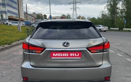 Lexus RX IV рестайлинг, 2022 год, 5 900 000 рублей, 7 фотография